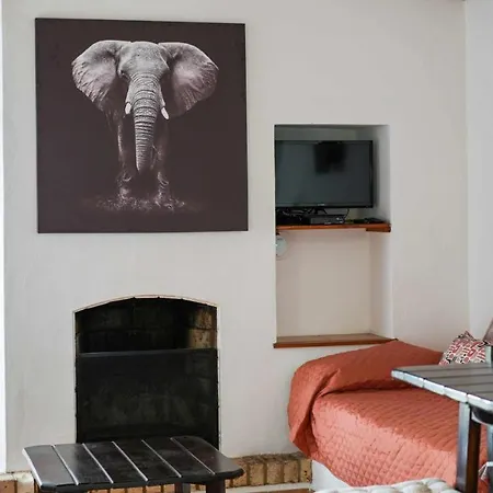 Jacaranda I House - Privat Pool & Privacy & Garden & The Strip